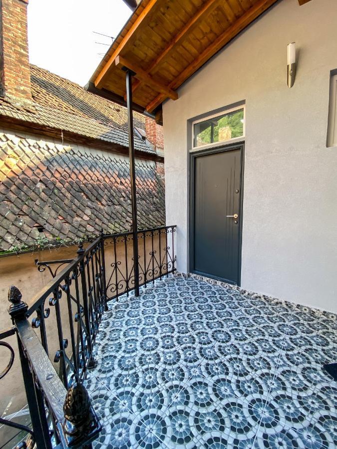 Studio 5 Braşov Buitenkant foto