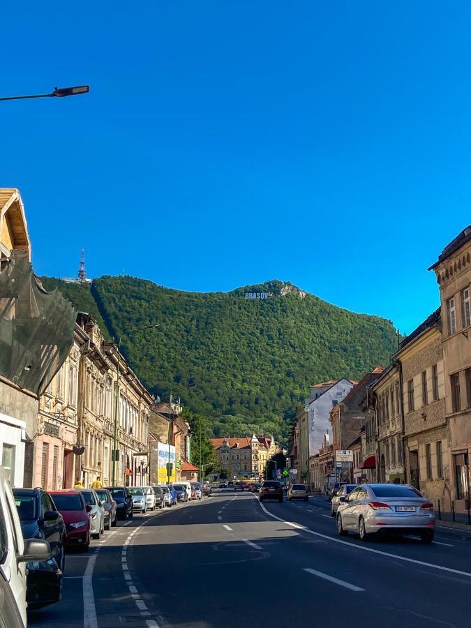 Studio 5 Braşov Buitenkant foto