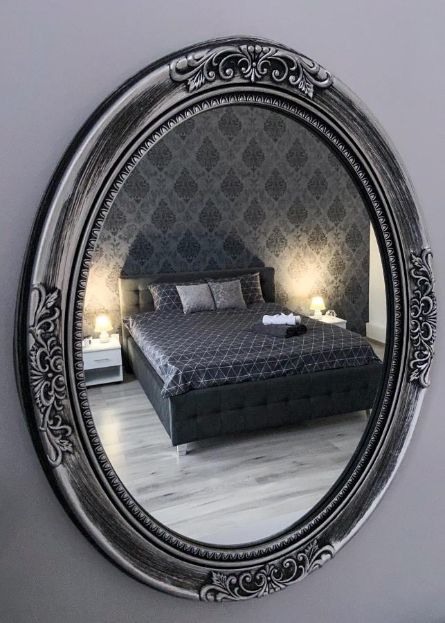 Studio 5 Braşov Buitenkant foto