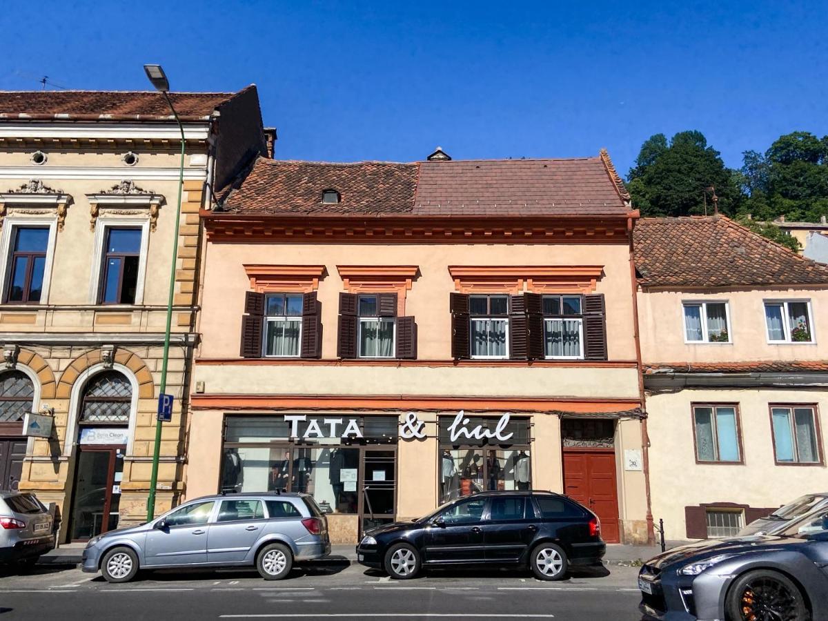 Studio 5 Braşov Buitenkant foto